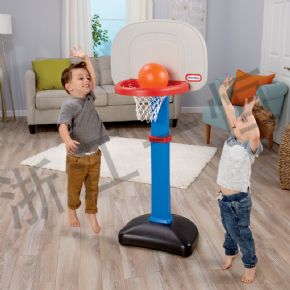 Throwing classSmall basketball stand