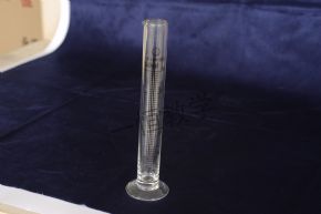 玻璃儀器量筒